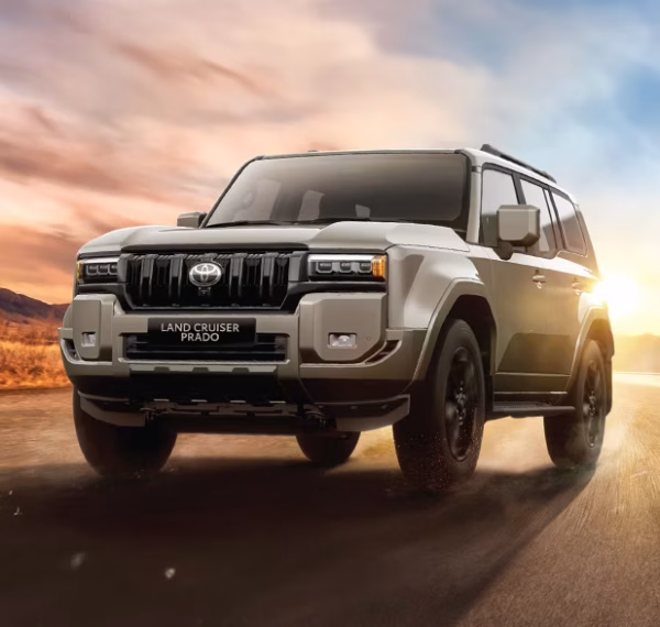 toyota-land-cruiser-prado-front-angle-low-view-950950